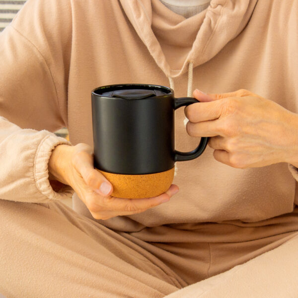 Taza con logo.