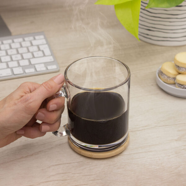 Taza de vidrio con logo