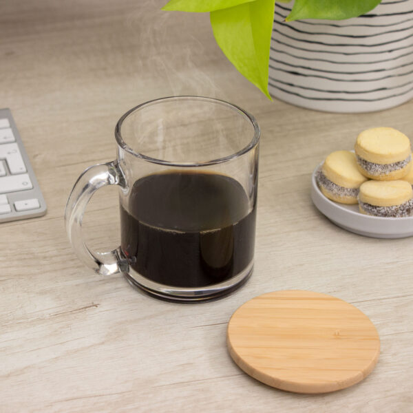 Taza de vidrio con logo
